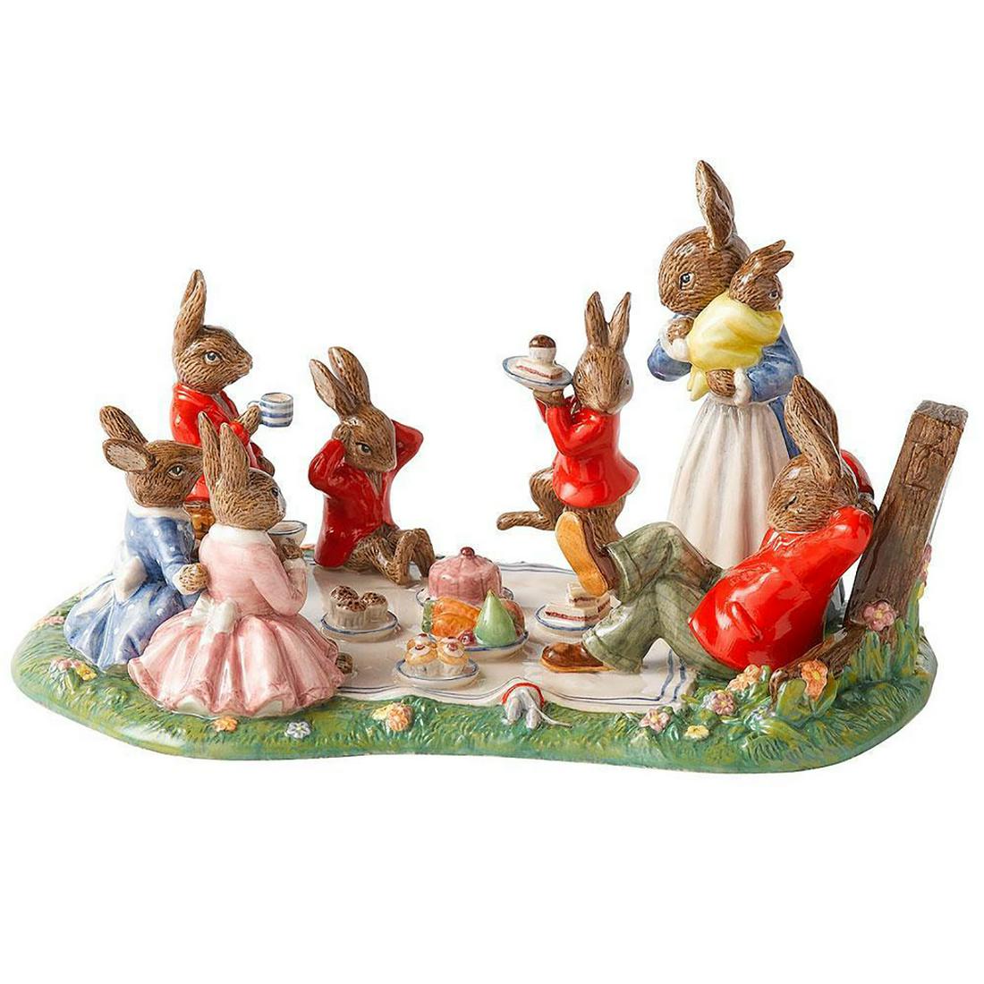 FAMILY PICNIC DB481 TABLEAU - ROYAL DOULTON BUNNYKINS (1 of 1)