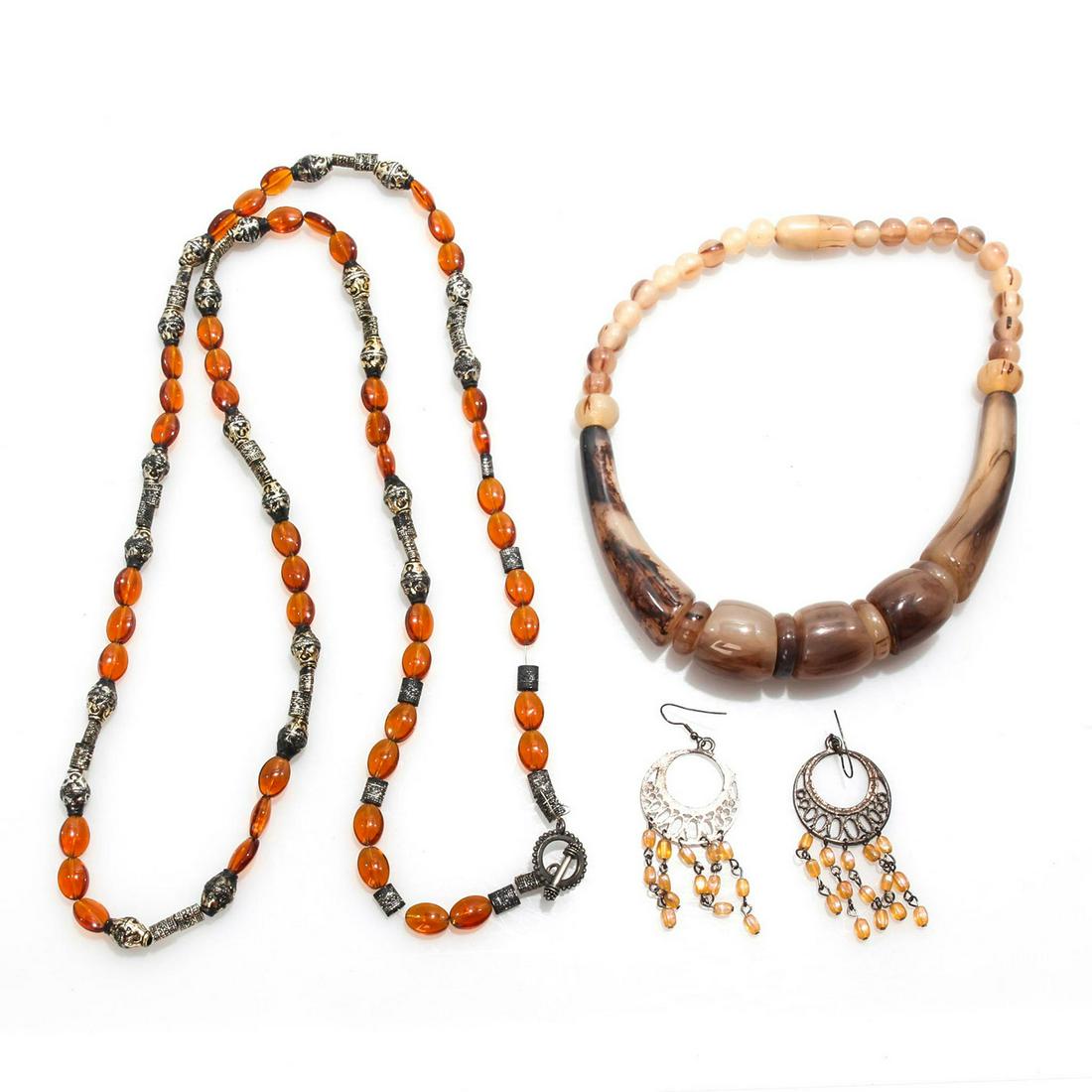 VINTAGE JEWELRY, 2 BEADED NECKLACES, 1 PAIR EARRINGS (1 of 3)