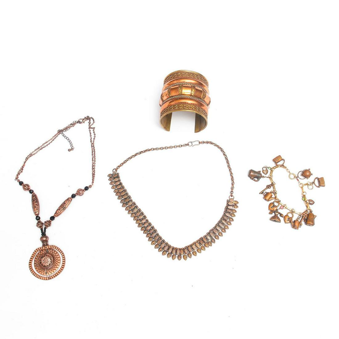 2 COPPER TONE NECKLACES, 2 BRACELETS (1 of 6)