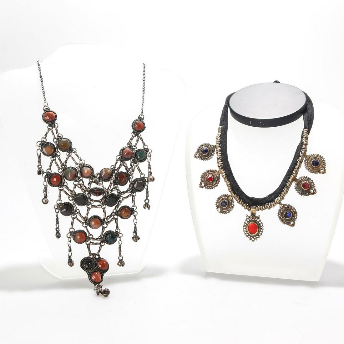 2 VINTAGE NECKLACES FROM YEMEN, SILVER AND GOLD TONE (1 of 4)