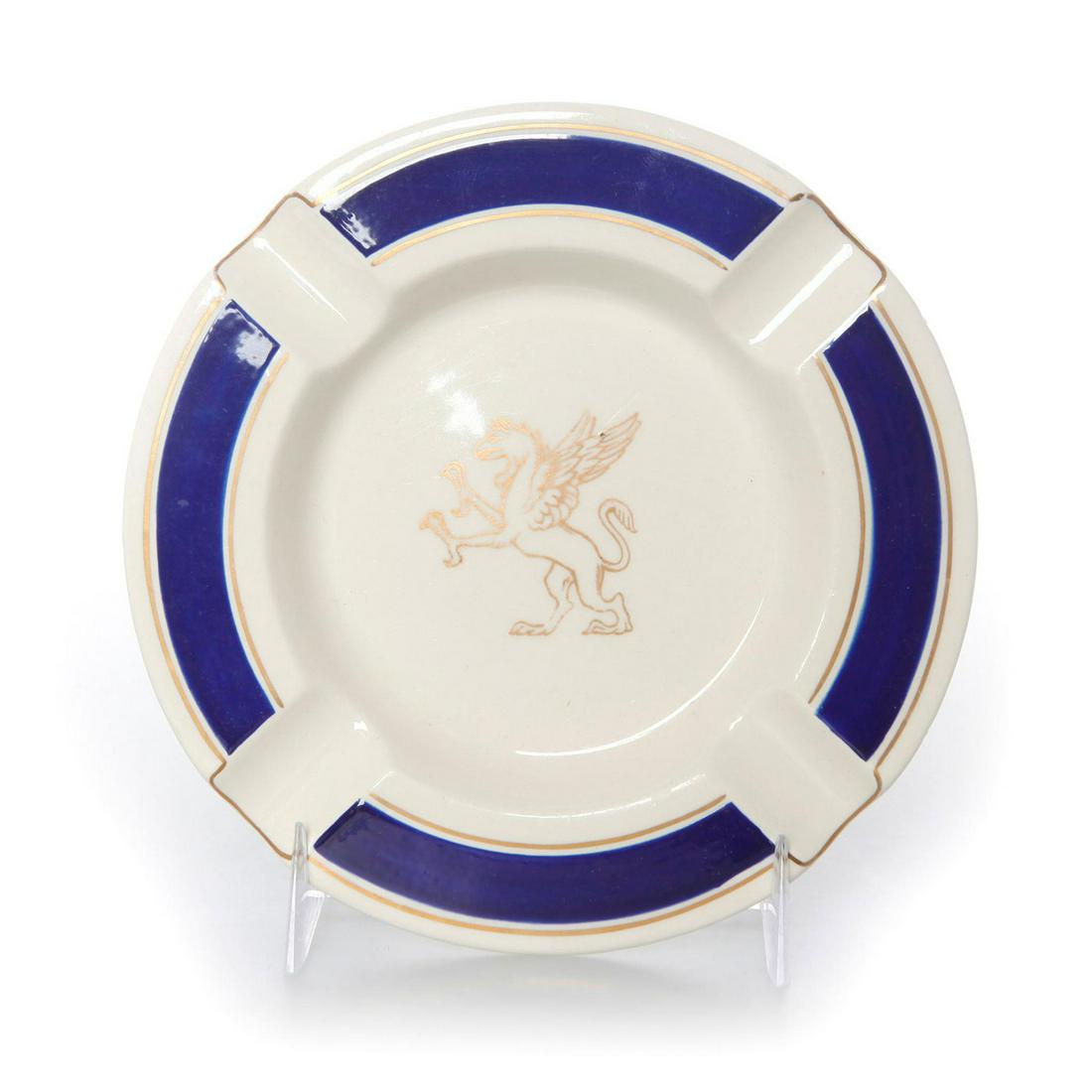 ROYAL DOULTON ASH TRAY OF GRIFFON STRIKING A POSE (1 of 3)