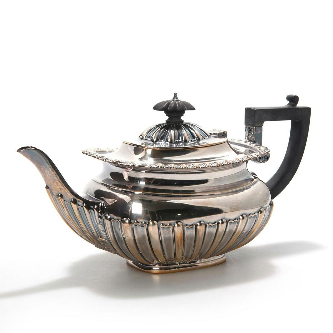 ANTIQUE BROOK + SON SILVER PLATED TEAPOT (1 of 7)