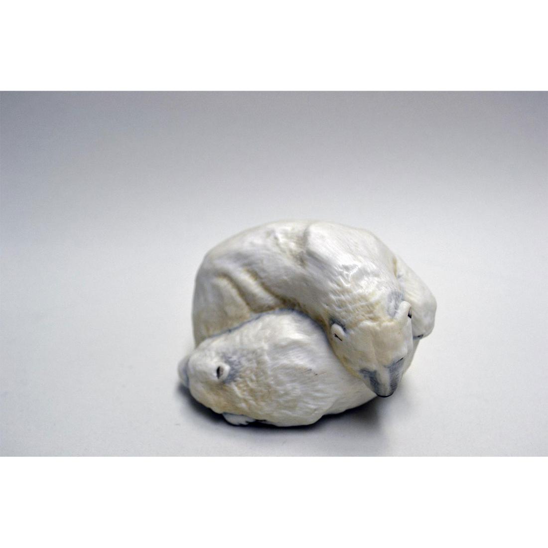 BOEHM PORCELAIN POLAR BEARS IN THE ROUND PAPERWEIGHT: Bisque Porcelain Decorated. Hand painted, hand created by the Boehm Artisans. Introduced in 1980. Closed edition: 1982. Hallmark: 230-05. Artist: Boehm Issued: 1980 Dimensions: 3"H X 2"W X 2"D Manufac