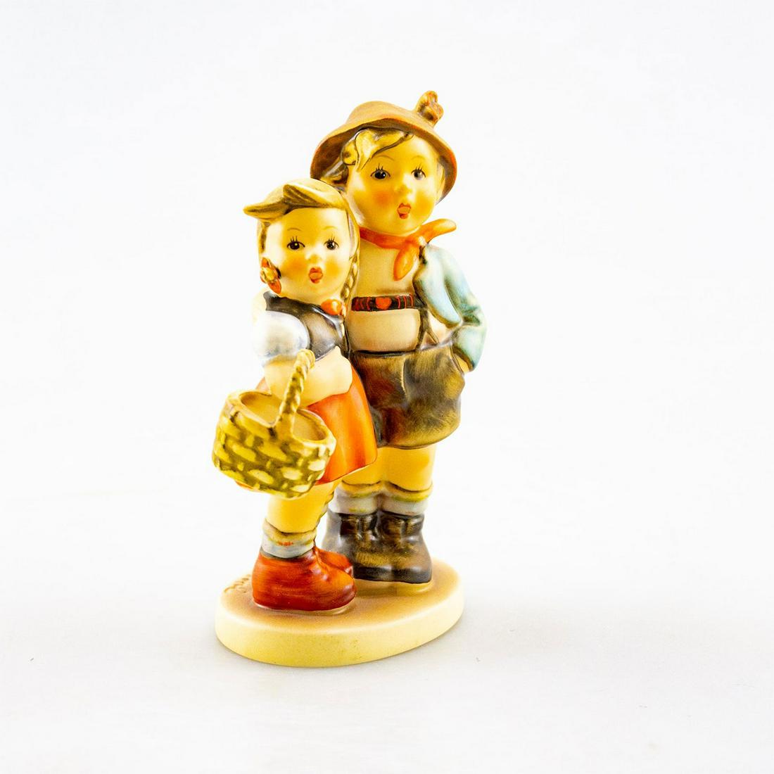 GOEBEL HUMMEL FIGURINE, SURPRISE #94/1 (1 of 5)
