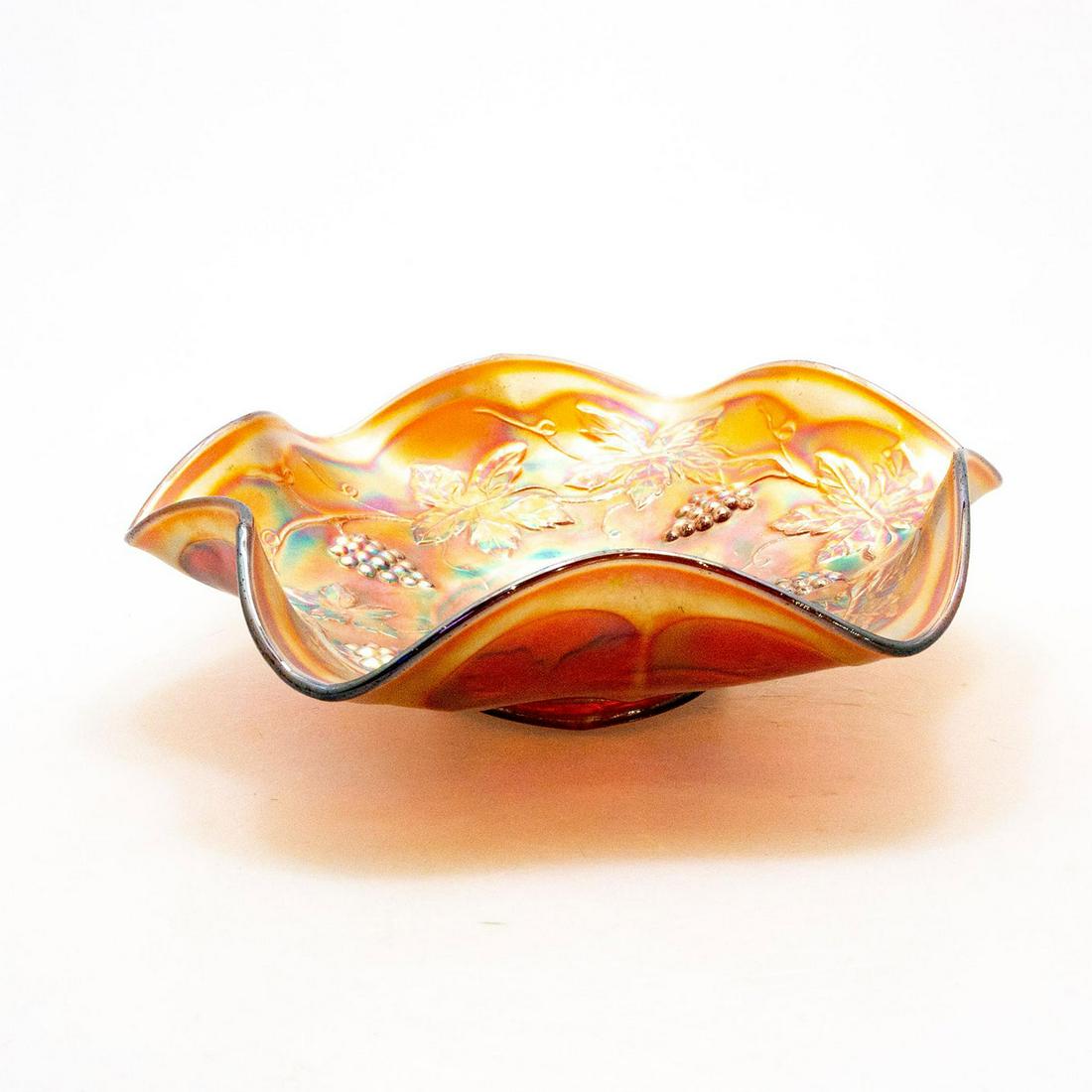 FENTON CARNIVAL GLASS GRAPE VINE BOWL (1 of 3)