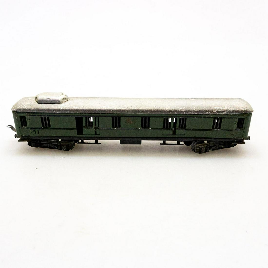 Vintage Model Train Car, Luggage Car With Sliding Doors: Model train luggage car with excellent detail and craftsmanship. Issued: 20th c. Dimensions: 2.25"H x 9.5"L
