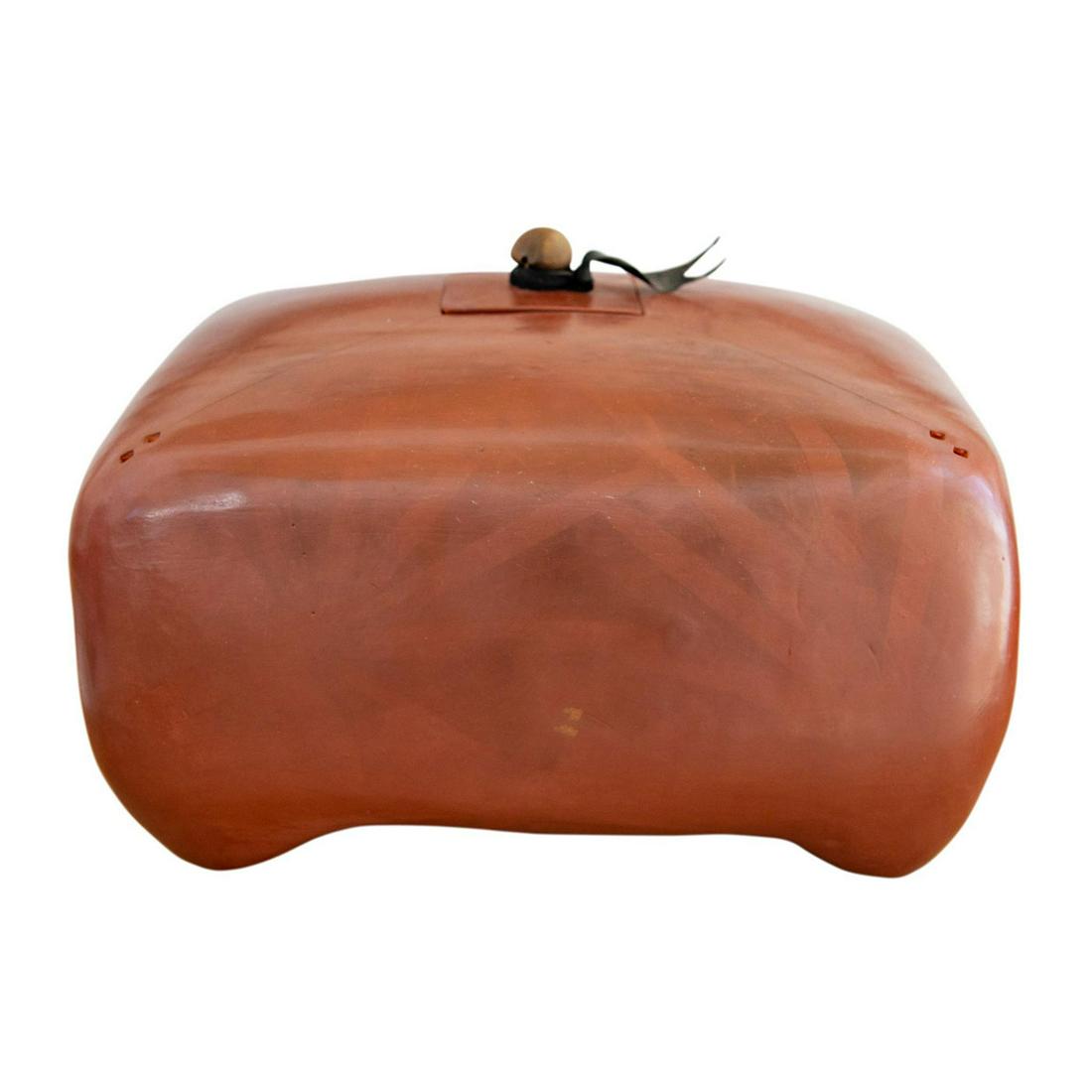 Sang Roberson Art Pottery Clay Lidded Box (1 of 7)