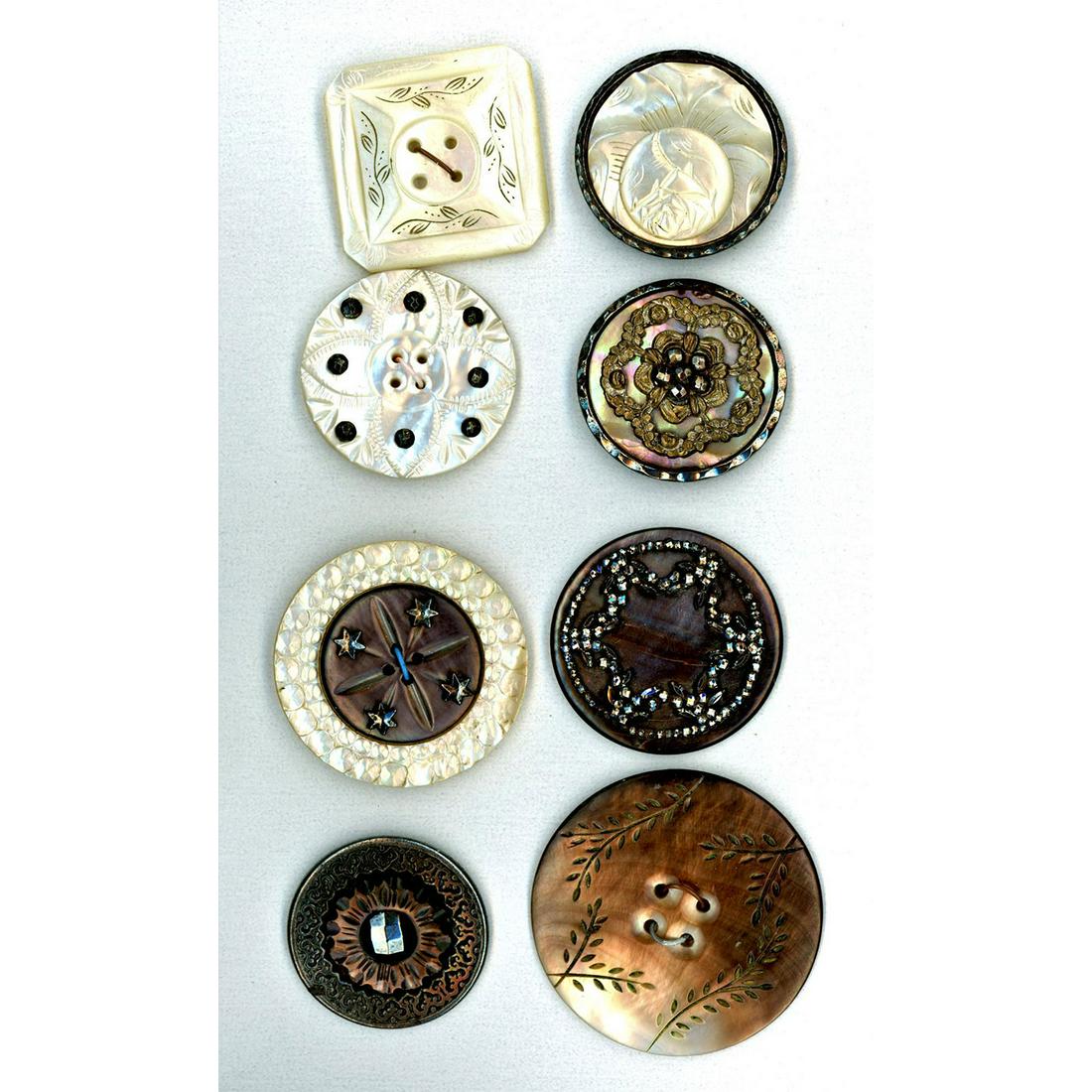 A Small Card Of Assorted Div One Pearl Buttons (1 of 6)
