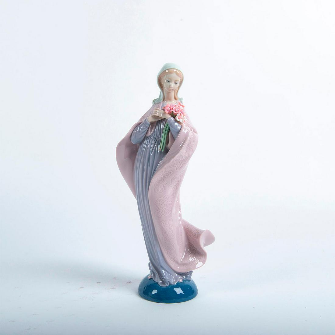 Lladro Porcelain Figure, Our Lady With Flowers 1005171 (1 of 3)