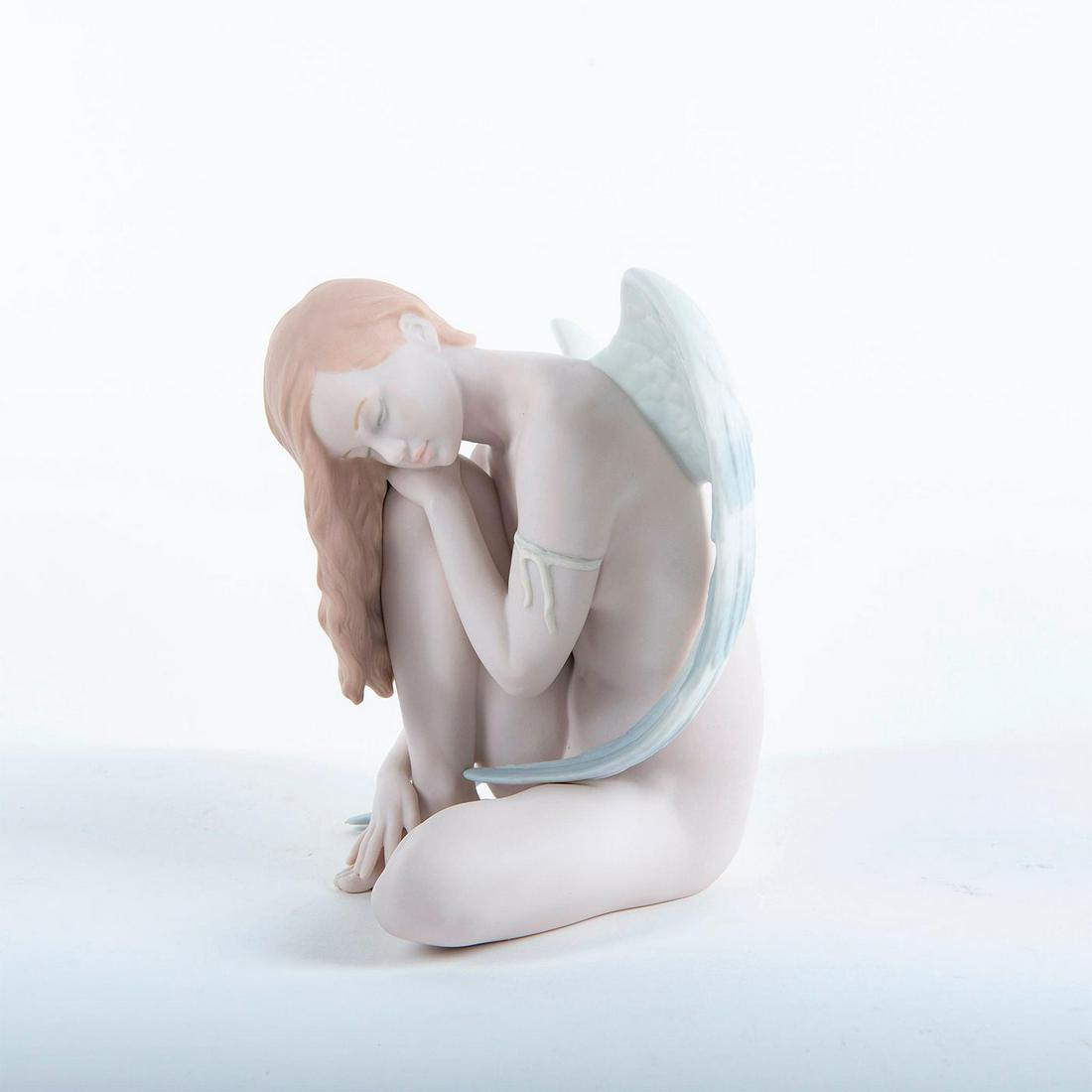 Lladro Porcelain Figurine, Wonderful Angel 01018236 (1 of 3)