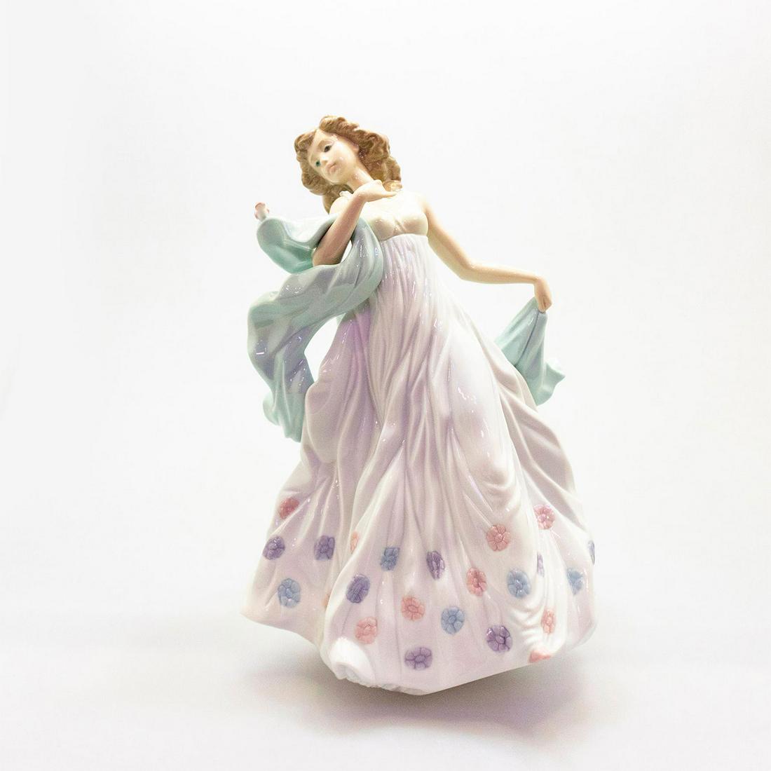 Lladro Porcelain Figurine, Summer Serenade 1006193 (1 of 3)