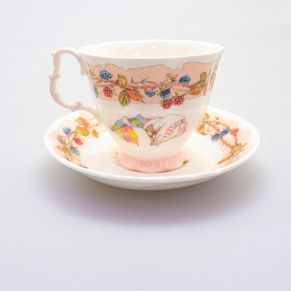 Royal Doulton Brambly Hedge Tea Cup and Saucer, Autumn: Part of a series of four seasons from The Brambly Hedge Gift collection. Tea cup 3"H, Saucer 5.5"D Artist: Jill Barklem Issued: c. 1983 Manufacturer: Royal Doulton Country of Origin: England