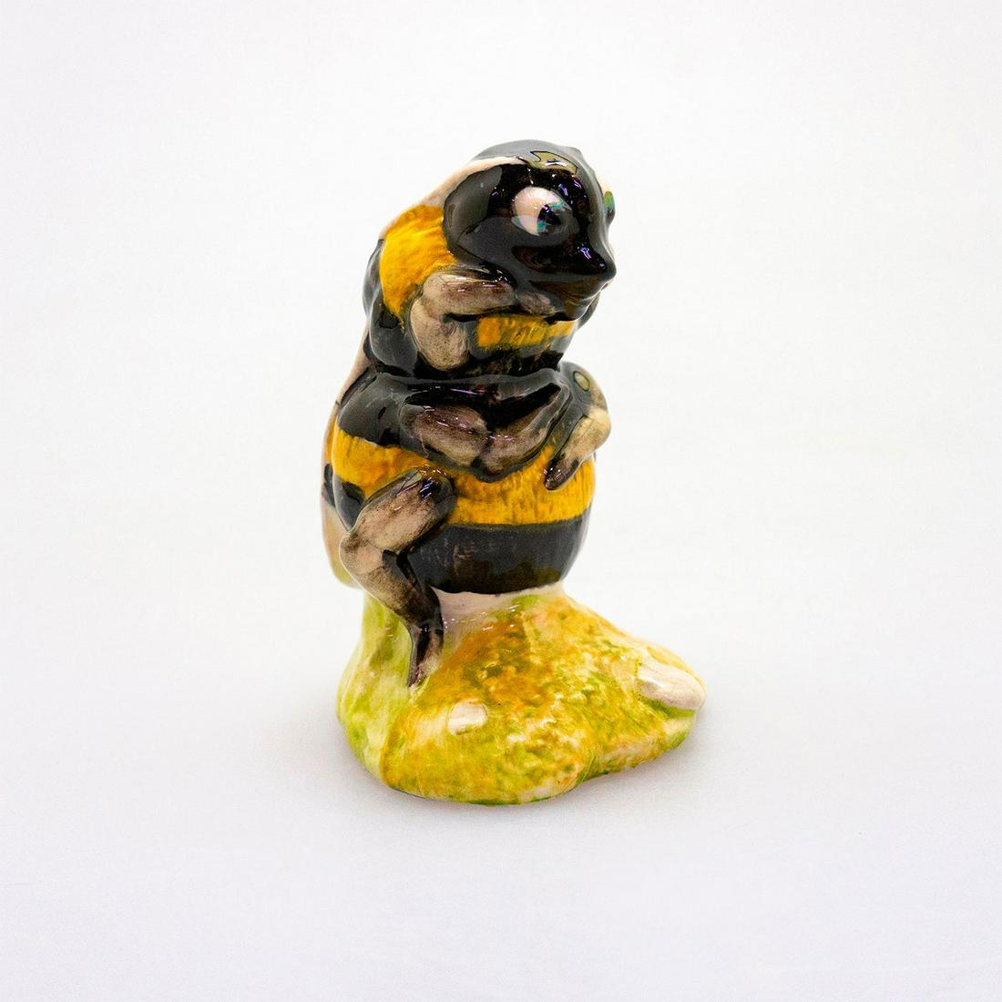 Royal Albert Beatrix Potter Figurine, Babbitty Bumble (1 of 3)