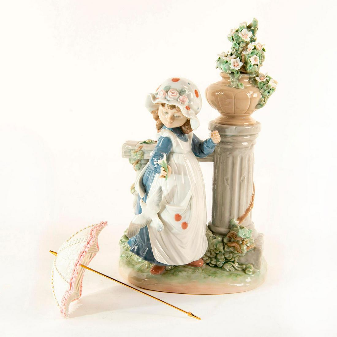Glorious Spring 01005284 - Lladro Porcelain Figure (1 of 5)
