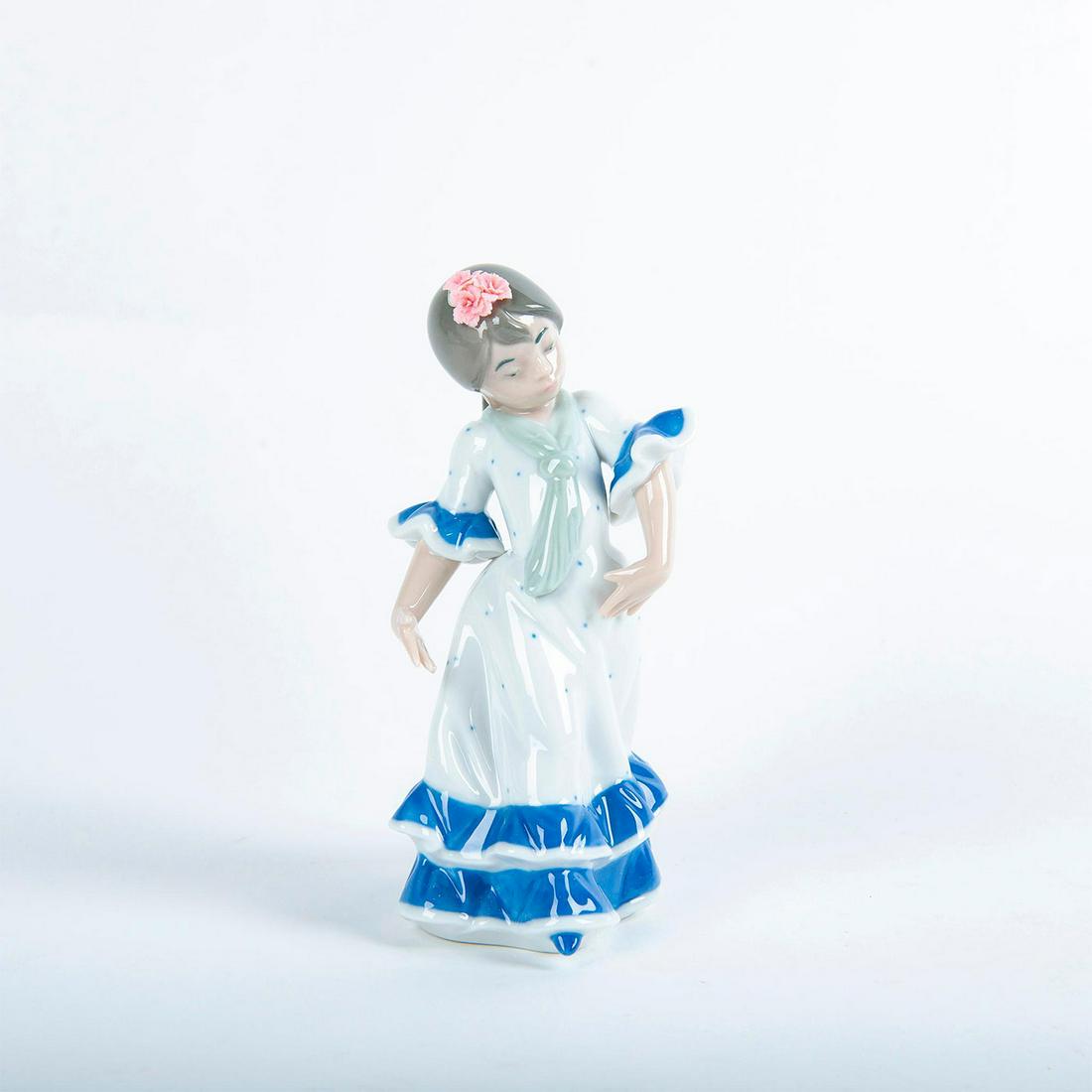 Juanita Flamenco Dancer 01005193 - Lladro Porcelain (1 of 3)