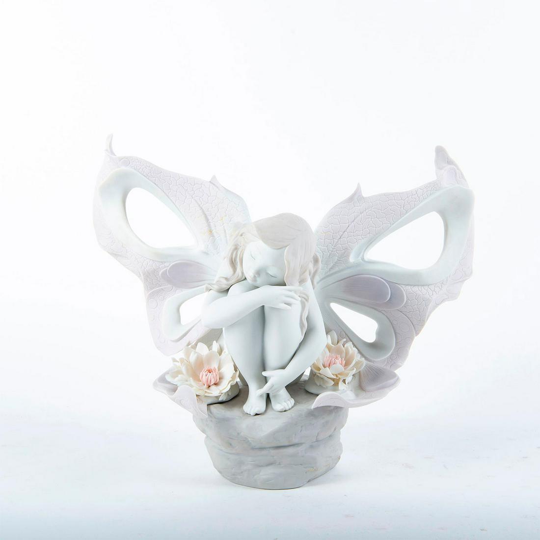 Lady Butterfly (Shine) 01016968 - Lladro Porcelain (1 of 3)