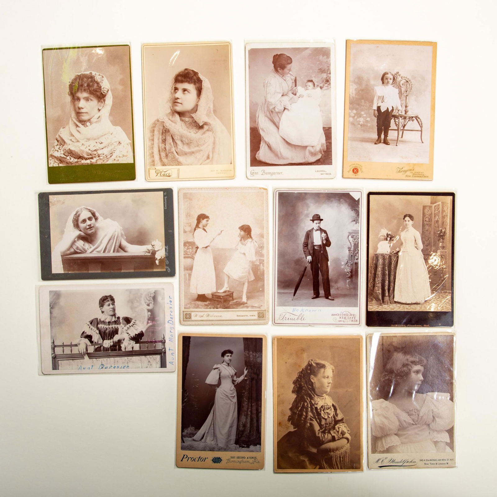 12 Vintage Victorian Era Portrait Photographs (1 of 3)