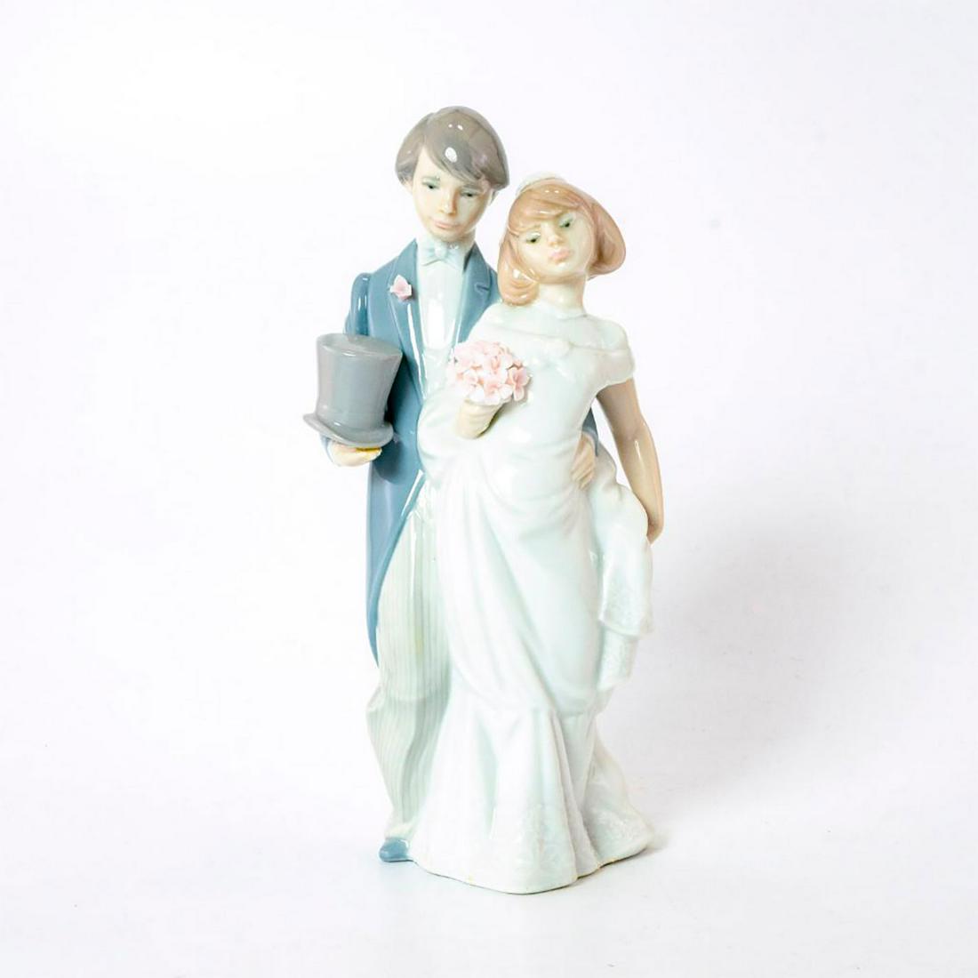 Wedding Bells 1006164 - Lladro Porcelain Figurine (1 of 3)