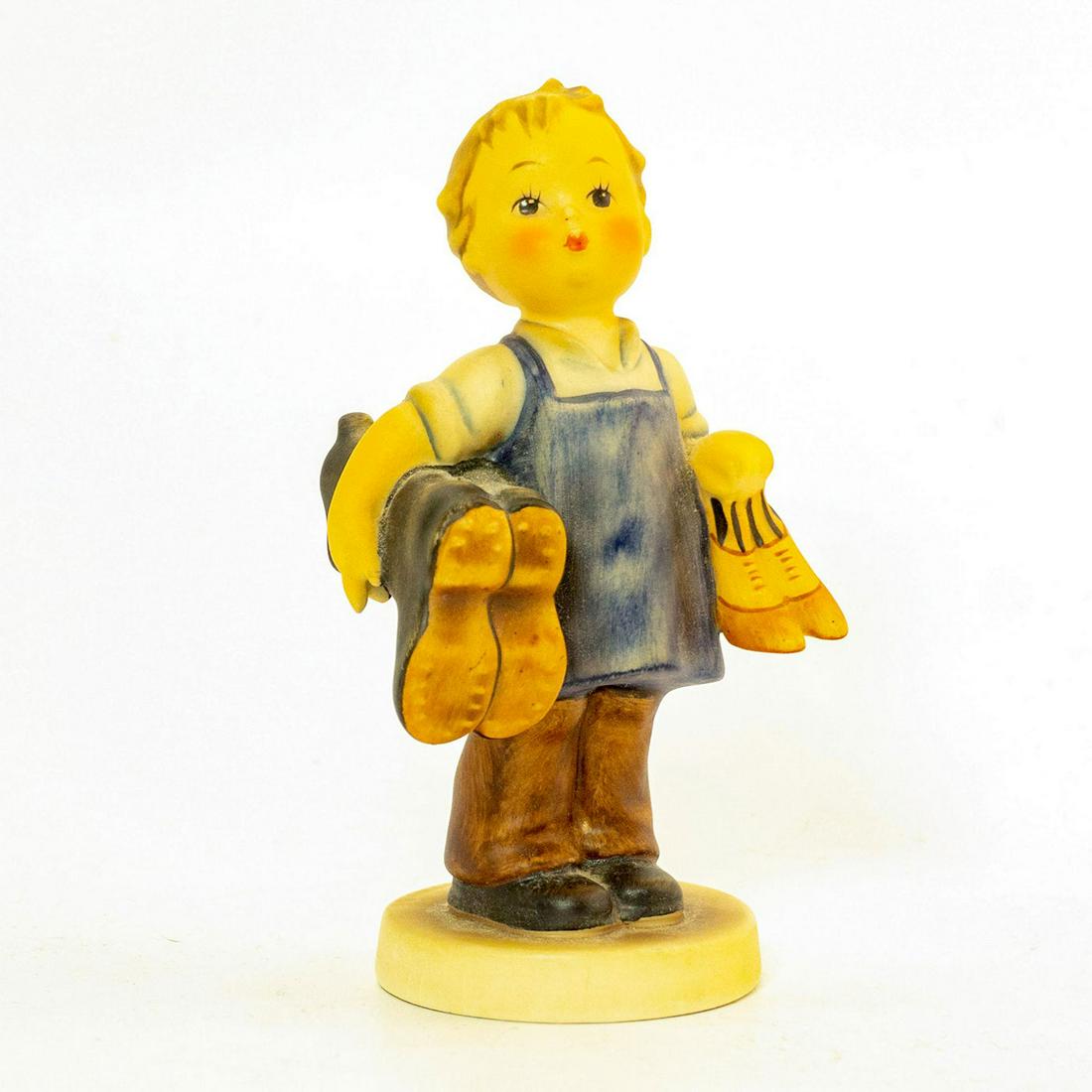 Boots 143/0 - Goebel Hummel Figurine (1 of 3)
