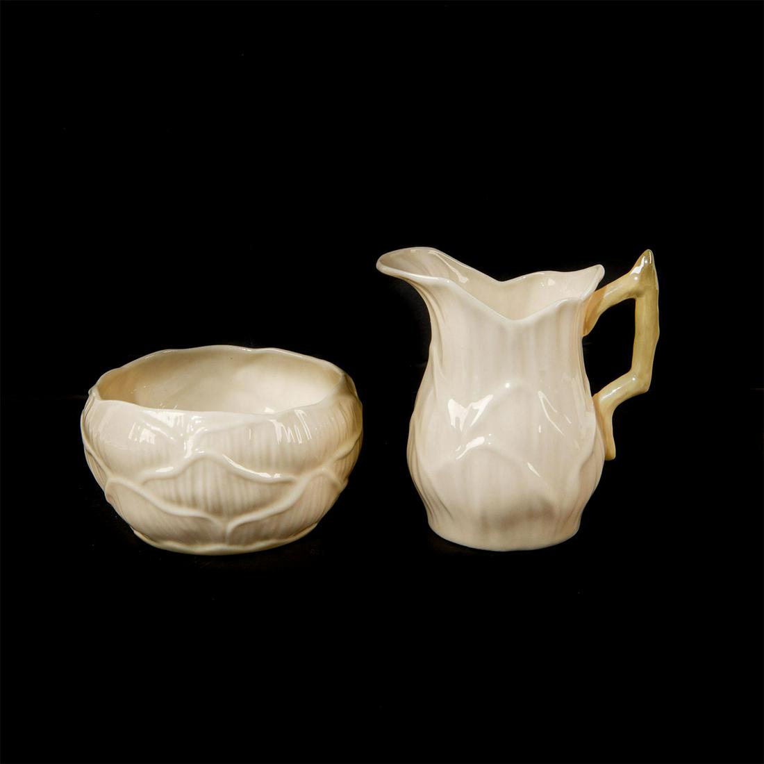 Vintage Belleek Irish Sugar Bowl And Creamer, Lily (1 of 3)