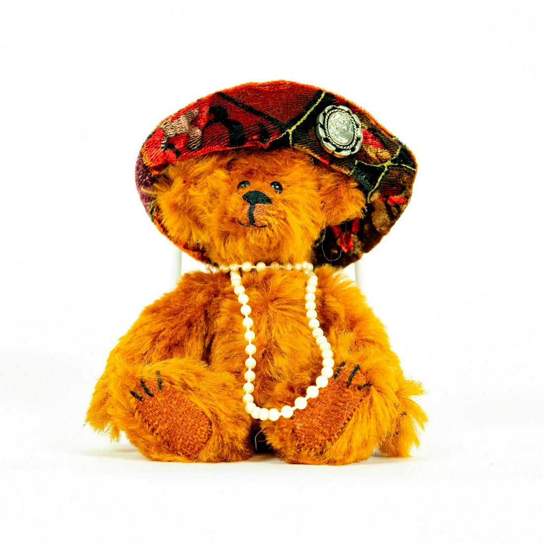 Vintage Teddy Bear, A Johnson Creation Bear (1 of 2)