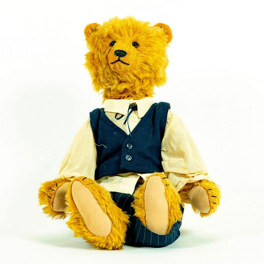 Lily Bear, Jules Bear (1 of 3)