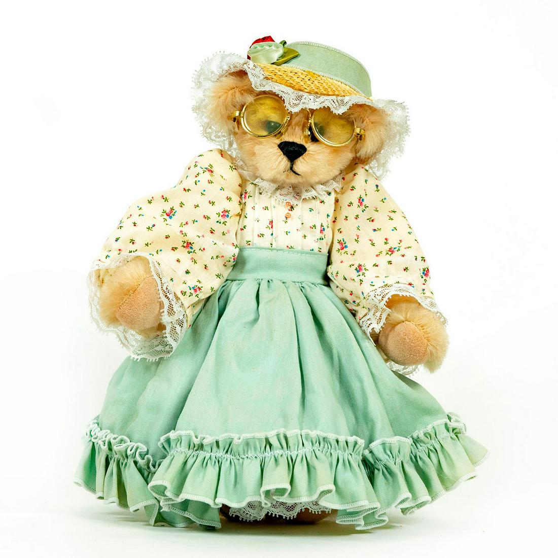 Vintage Teddy Bear, Wilder Cubs, Ms. Cheek (1 of 3)
