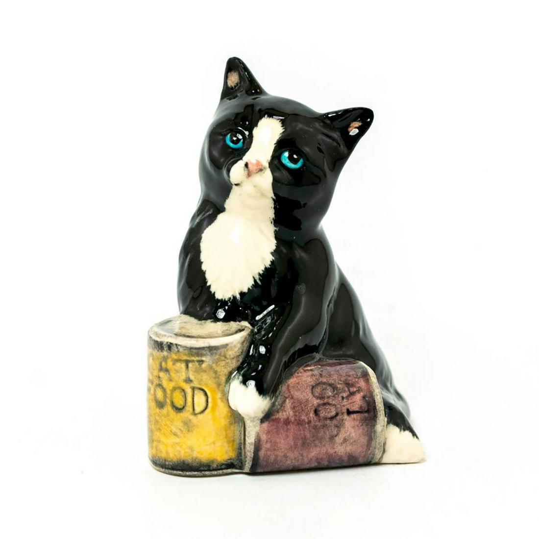 Royal Doulton Cat Figurine, Dinnertime DA231: Cute Cats series. Black and white coloration. Doulton backstamp. Artist: Warren Platt Issued: 1995-1999 Dimensions: 2.5"H Manufacturer: Royal Doulton Country of Origin: England