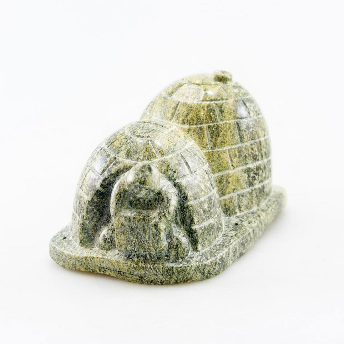 Inuit Serpentinite Stone Sculpture, Igloo And Carver (1 of 3)