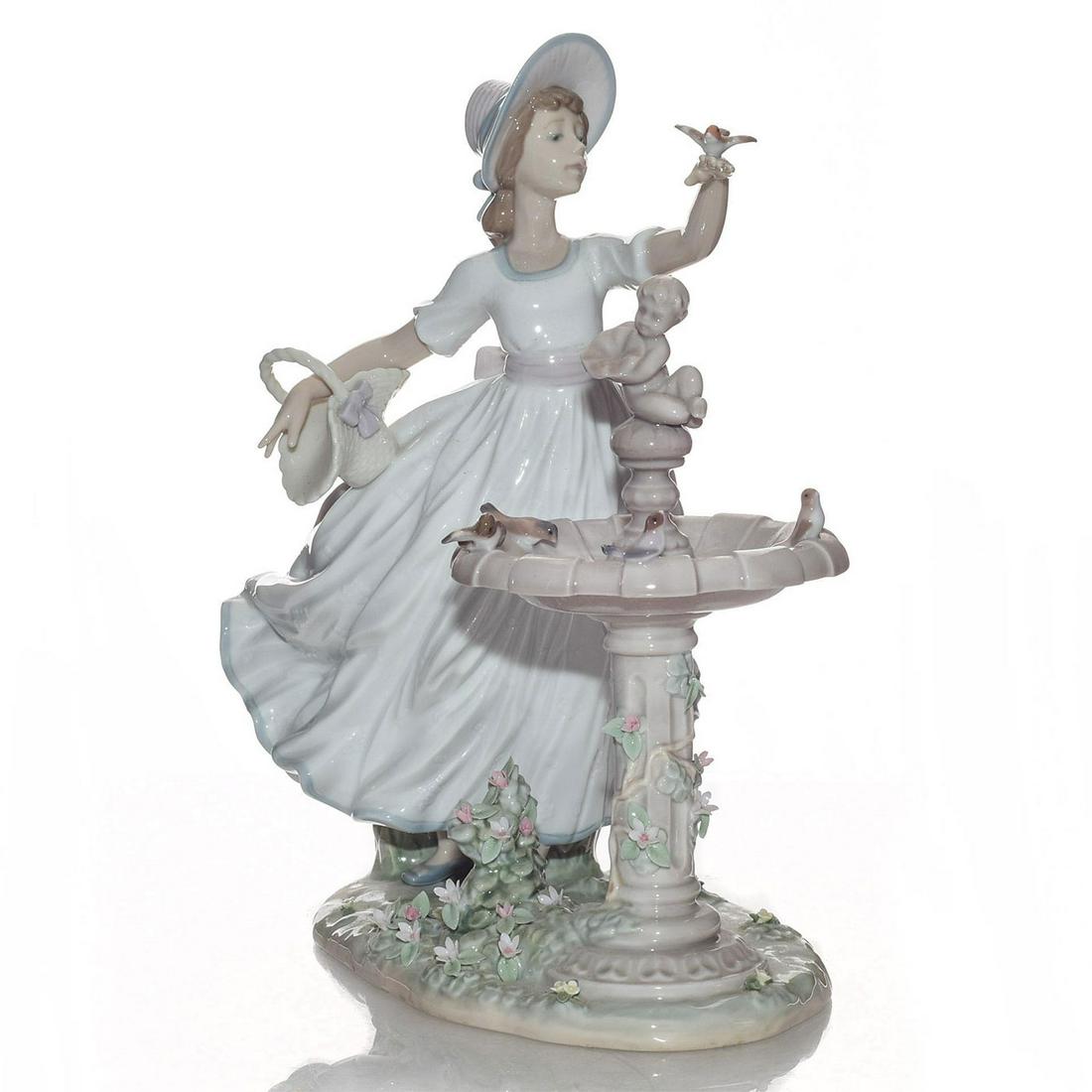 LLADRO FIGURINE, SPRING JOY 01006106 (1 of 4)