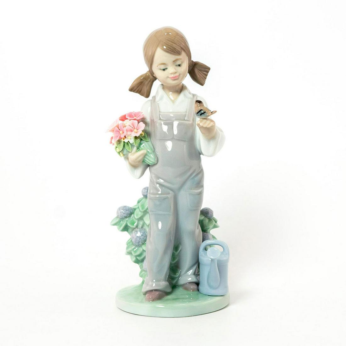 Spring 1005217 - Lladro Porcelain Figure (1 of 3)