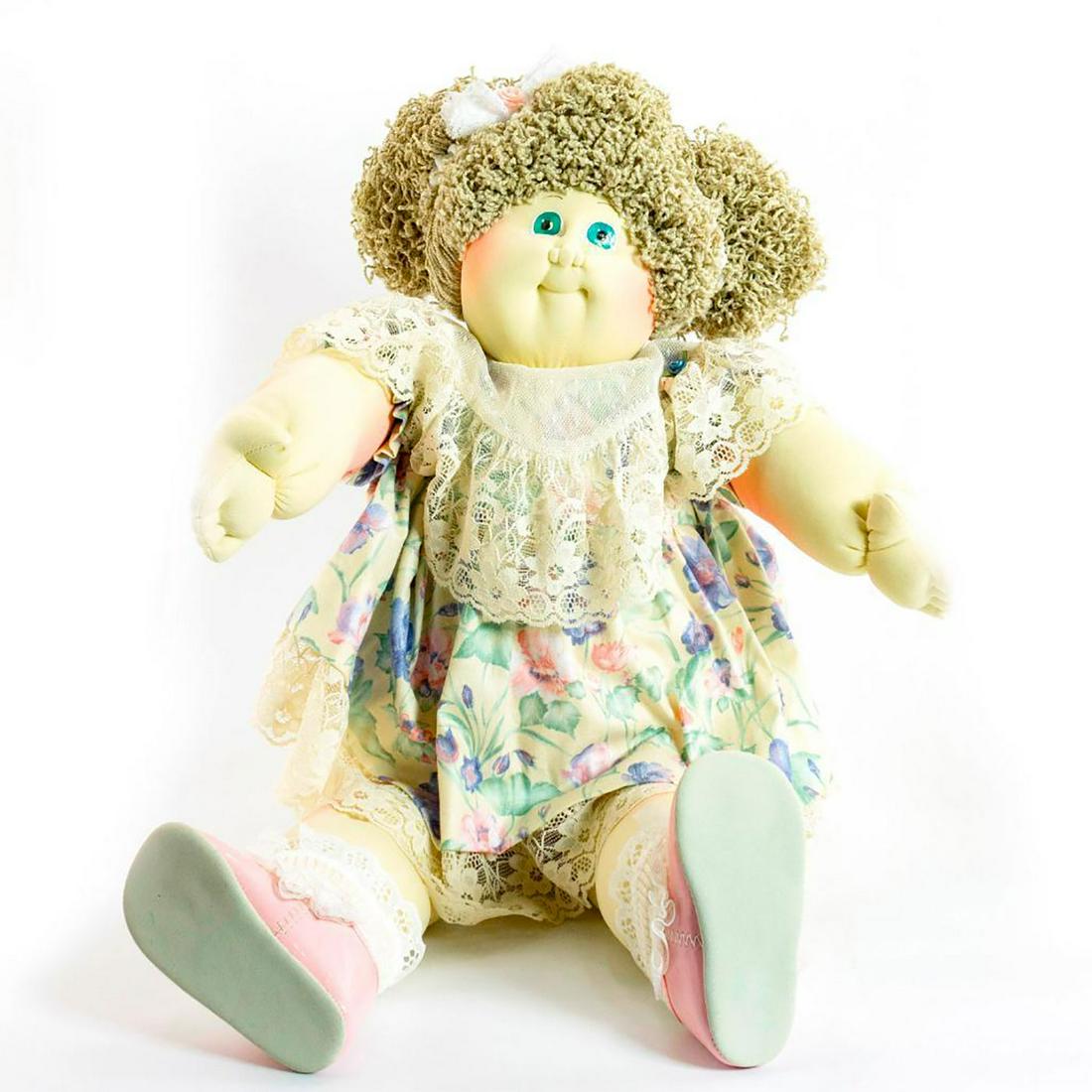 Mattel, Cabbage Patch Kid Doll (1 of 4)
