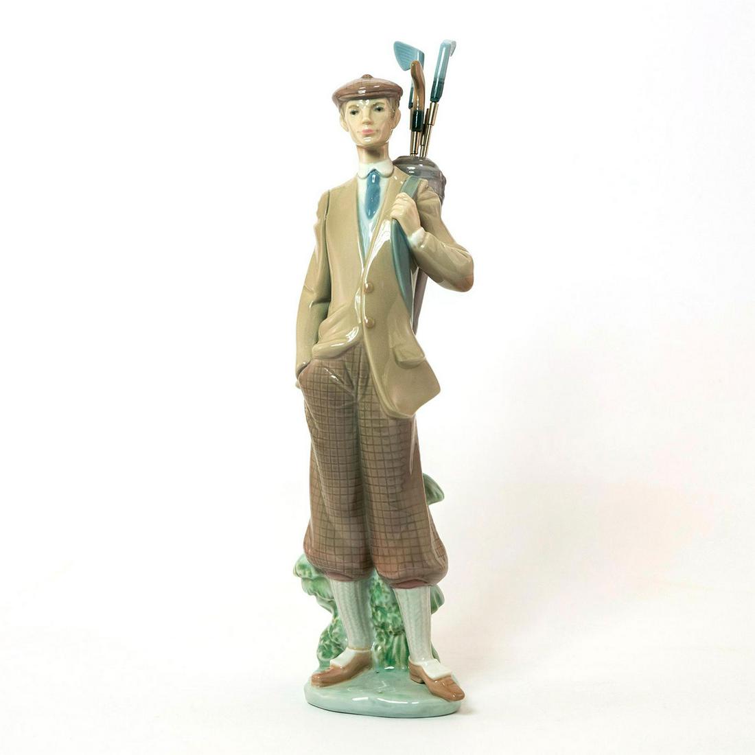 Waiting To Tee Off 1005301 - Lladro Porcelain Figurine (1 of 3)