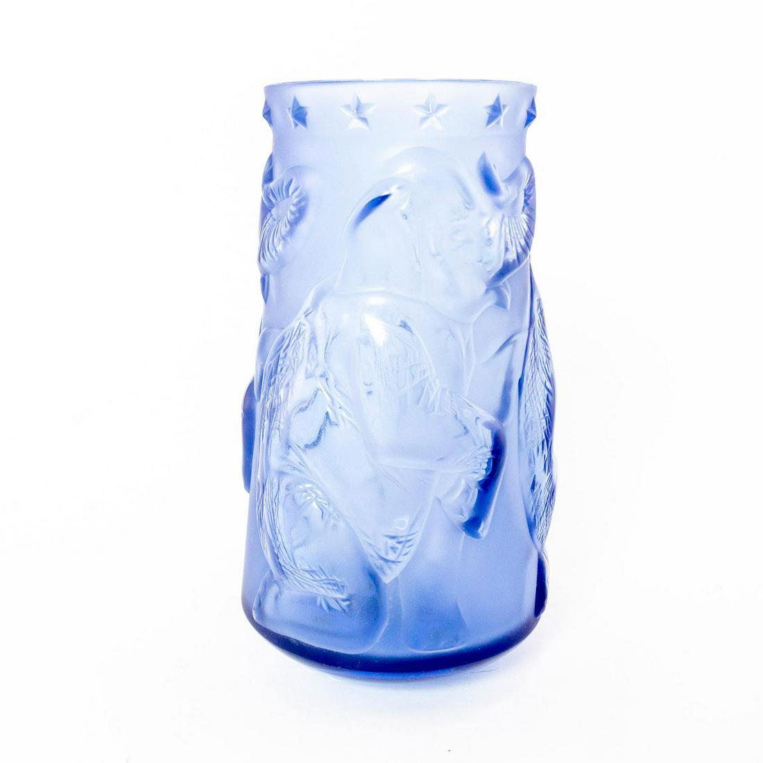 Lalique Blue Crystal Vase, Circus Elephant with Star (1 of 4)