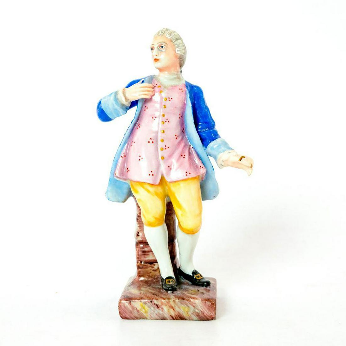 Capodimonte Ginori Figurine, Florindo: Victorian man. Hand painted; finely painted details. Capodmonte backstamp. Missing thumb. Issued: 20th c. Dimensions: 5"H Manufacturer: Capodimonte Country of Origin: Italy
