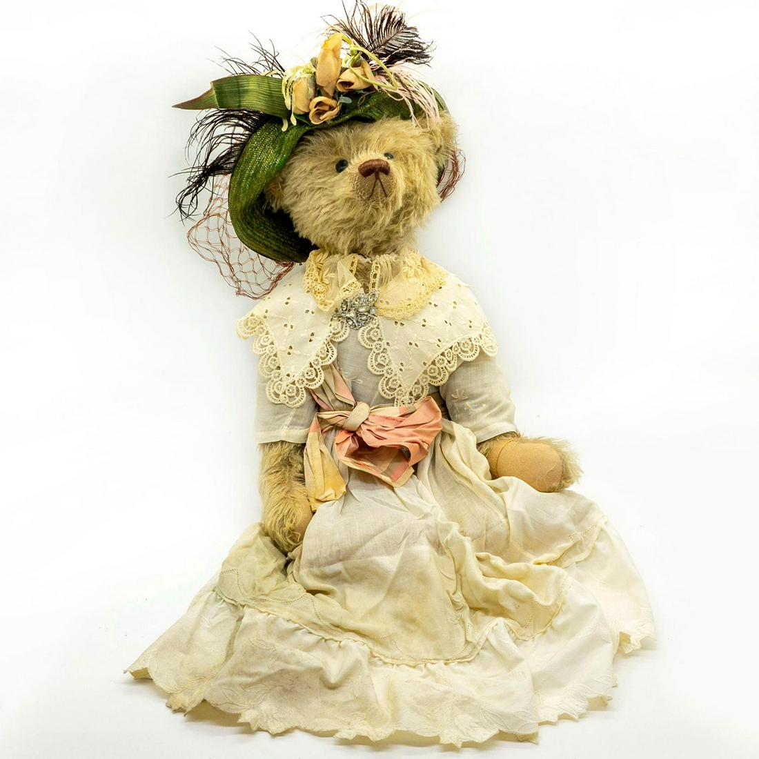 Heidi Steiner, Madeline Steiner Bears, Collectors Plush (1 of 4)