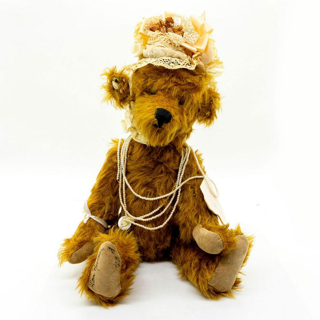 Rosenbear Designs Teddy Bear, Heda Hat (1 of 3)