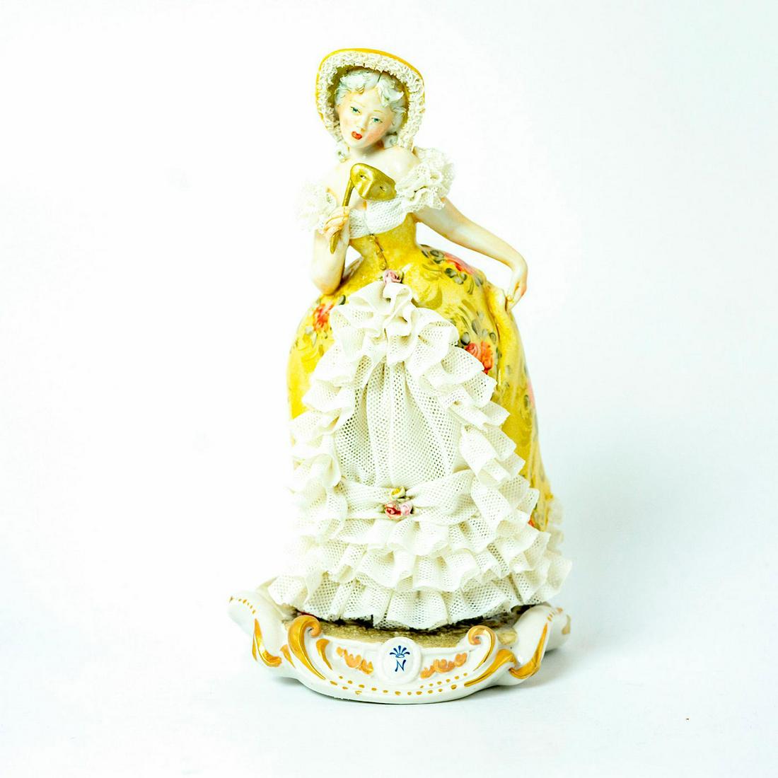 Capodimonte Lace Porcelain Figurine (1 of 3)
