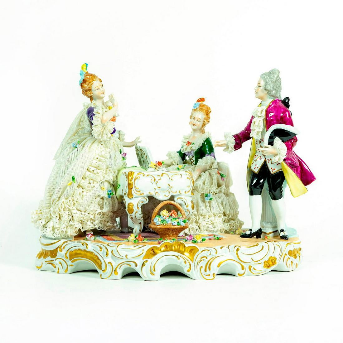 Unterweissbach Lace Porcelain Figurine (1 of 4)