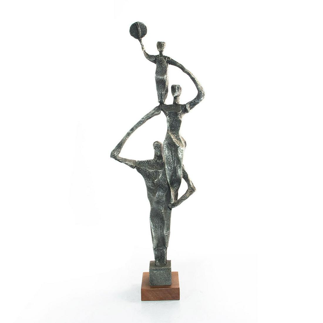 MODERNIST BRUTALIST METAL SCULPTURE, MAN WOMAN CHILD (1 of 6)