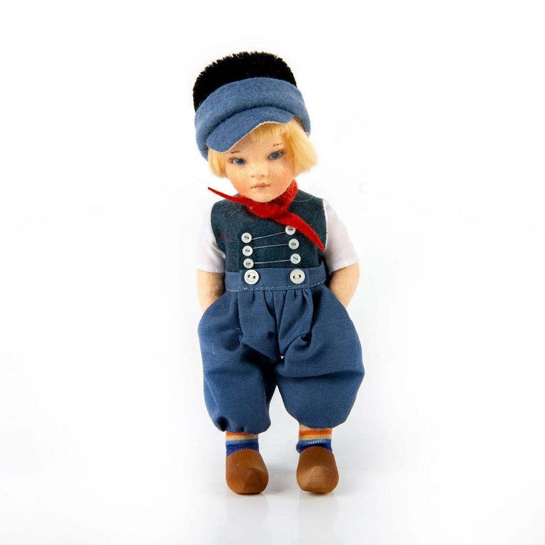 R. John Wright Doll, Around The World Johan (1 of 5)