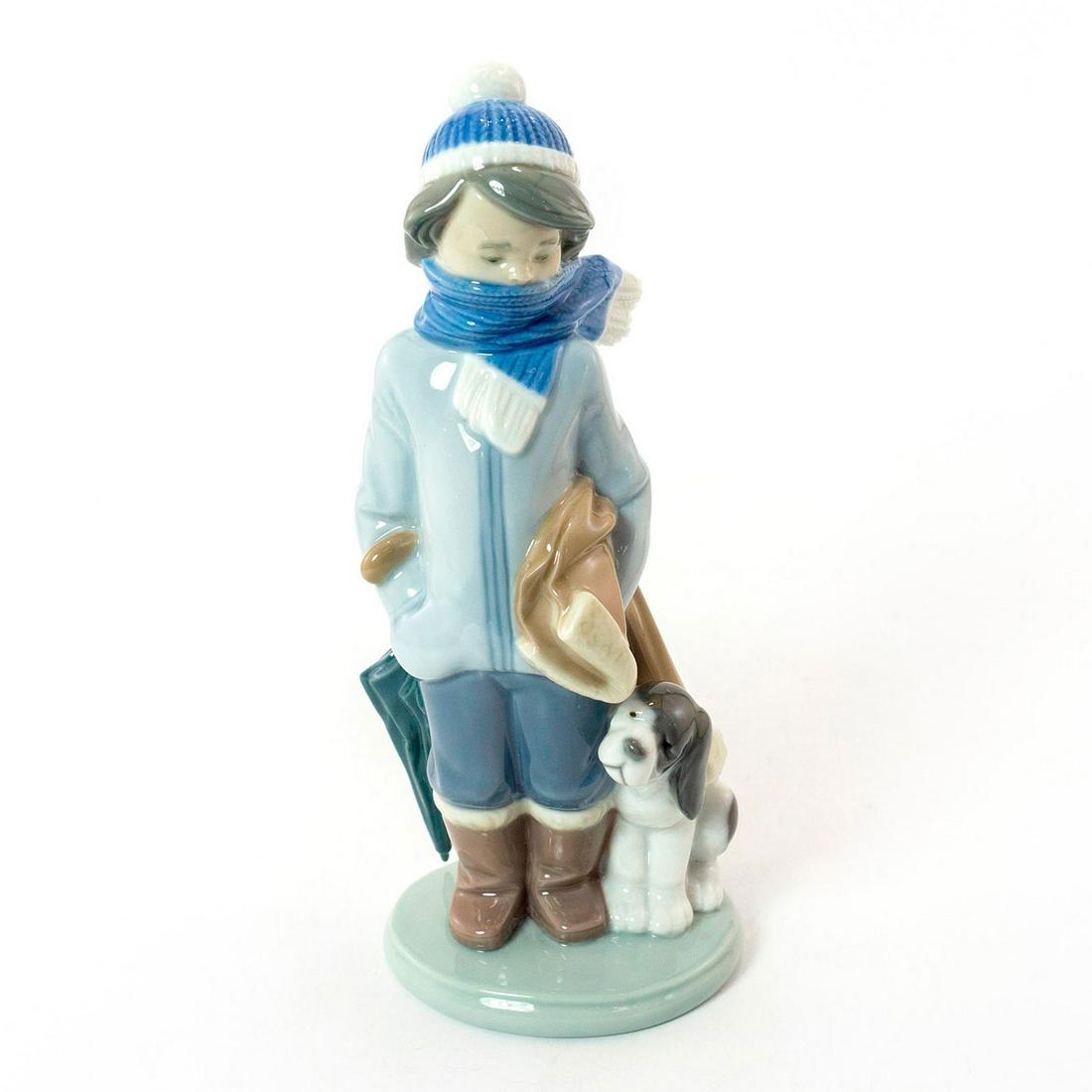 Winter 1005220 - Lladro Porcelain Figurine (1 of 5)
