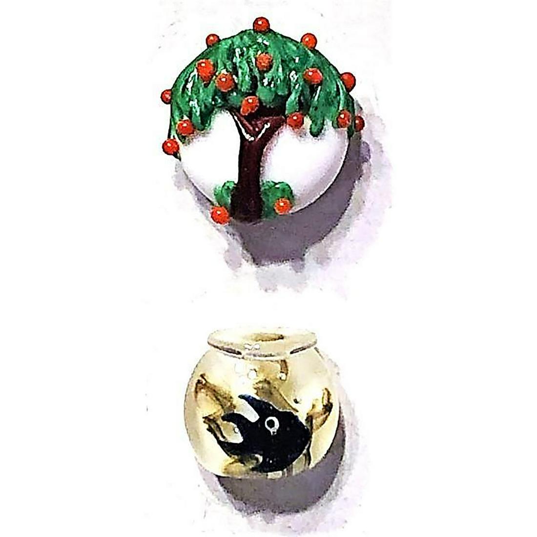 A SMALL CARD OF ASST'D ARTIST PAPERWEIGHT GLASS BUTTONS (1 of 4)