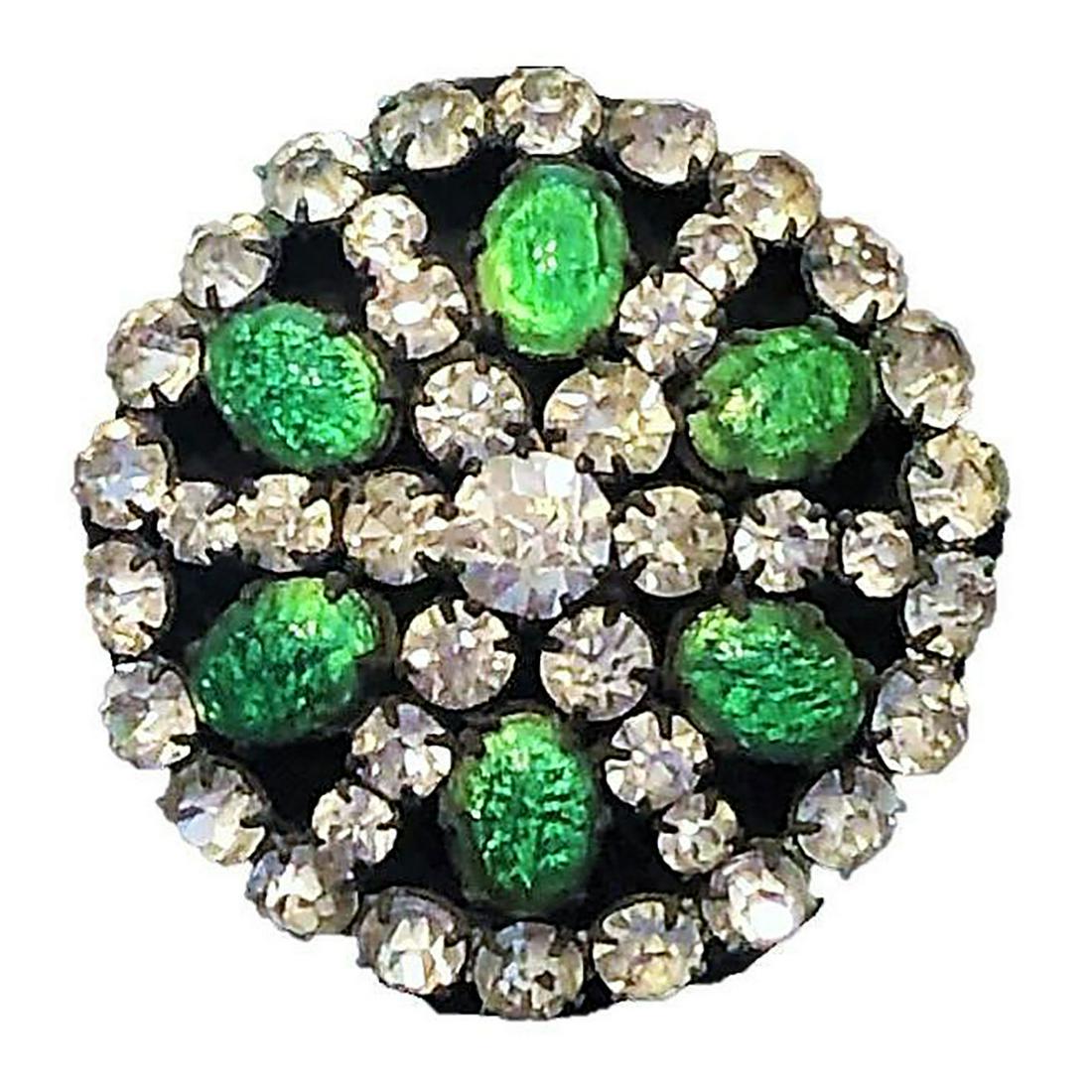 ONE DIVISION ONE PASTE AND ENAMEL BUTTON (1 of 2)