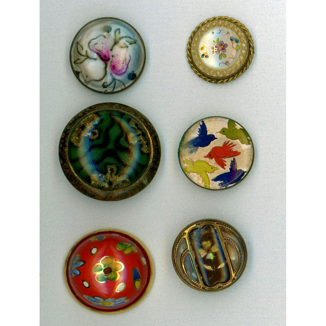 A SMALL CARD OF DIVISION 1 GLASS IN METAL DUG BUTTONS (1 of 4)