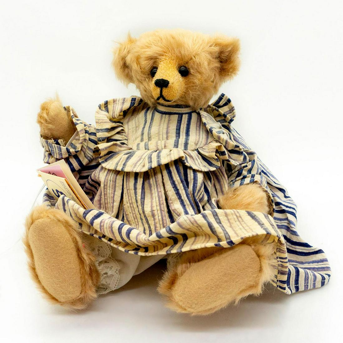 Bear-"S"-ence Teddy Bear, Miss Amanda (1 of 2)