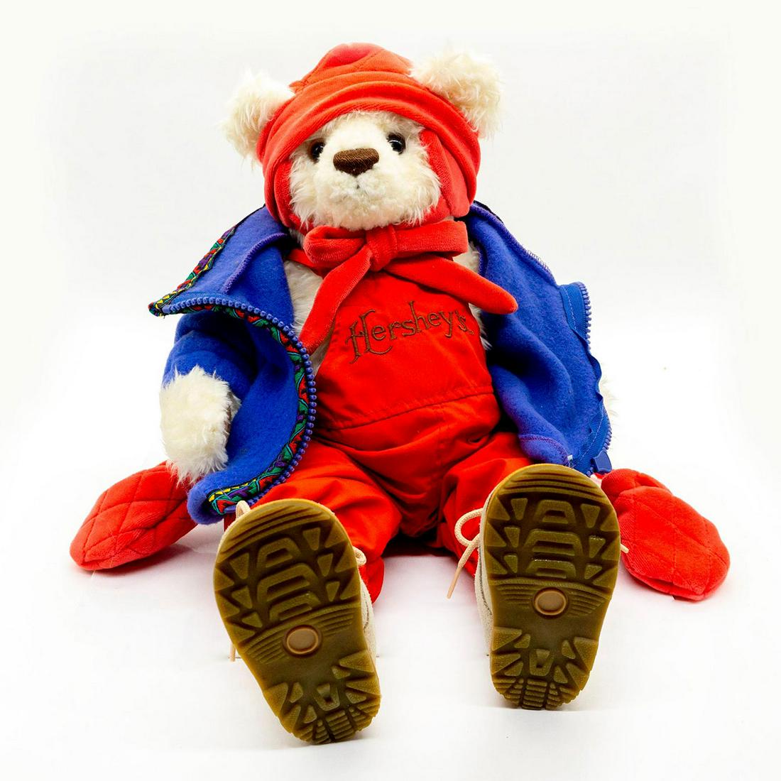 Company Classics Teddy Bear, Hersheys Winter (1 of 2)
