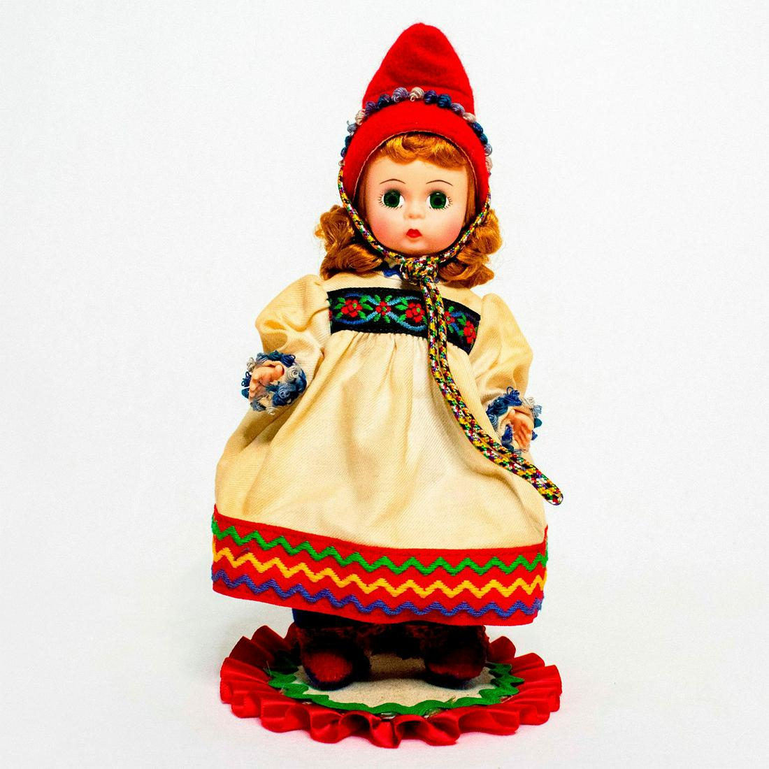 Madame Alexander Doll, Lapland (1 of 7)