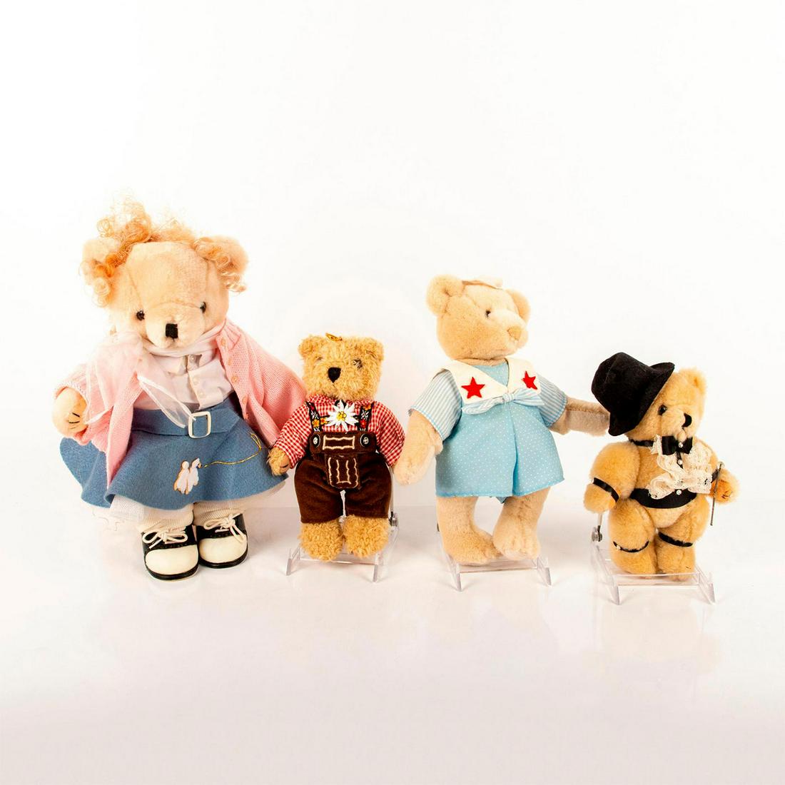 Set Of Four Vintage Teddy Bears (1 of 4)