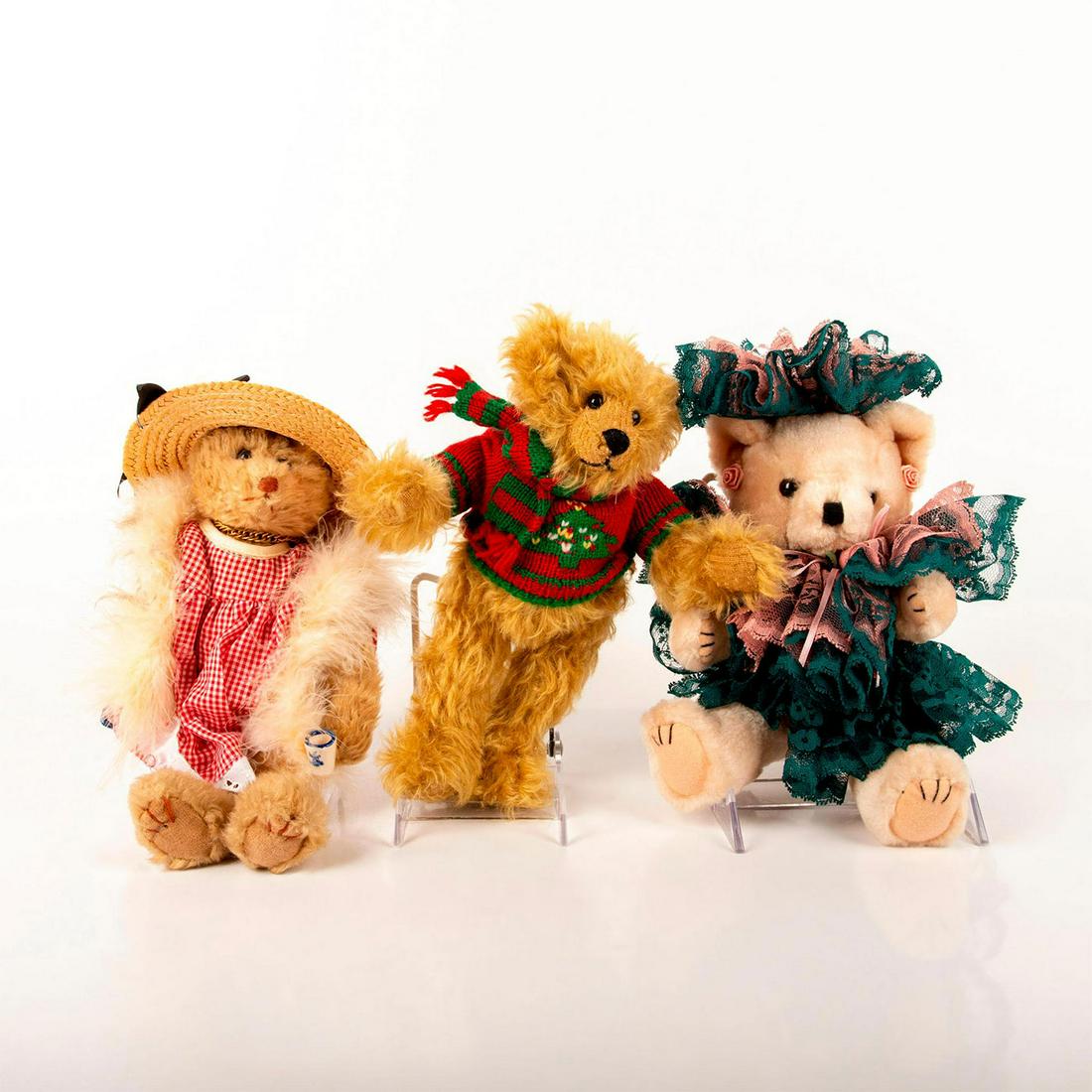 Set Of Three Collectable Jointed Teddy Bears (1 of 5)